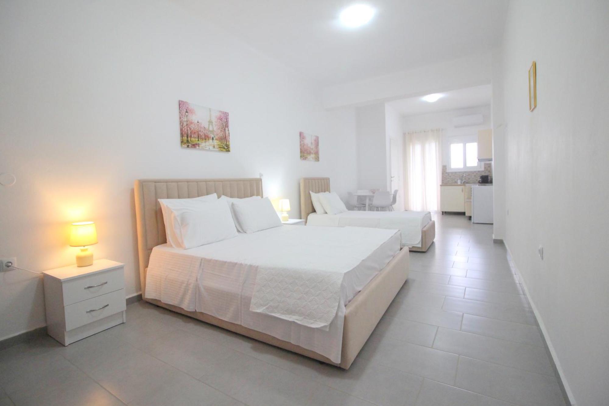 Nefeli'S Apartment Himare Exterior photo